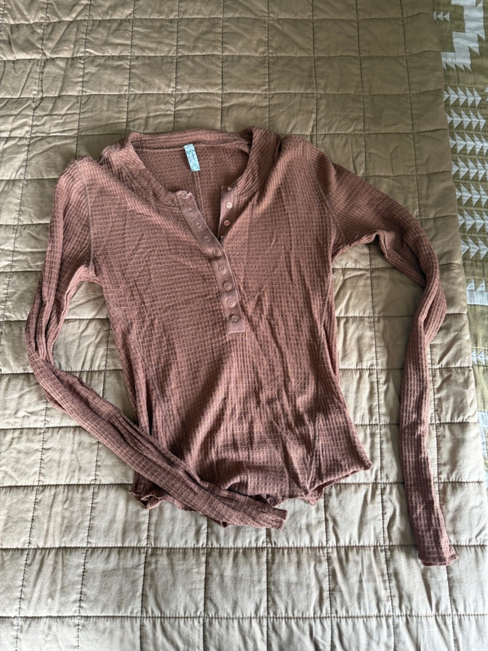 Waffle-Knit Long Sleeve Henley Top - Rust Brown